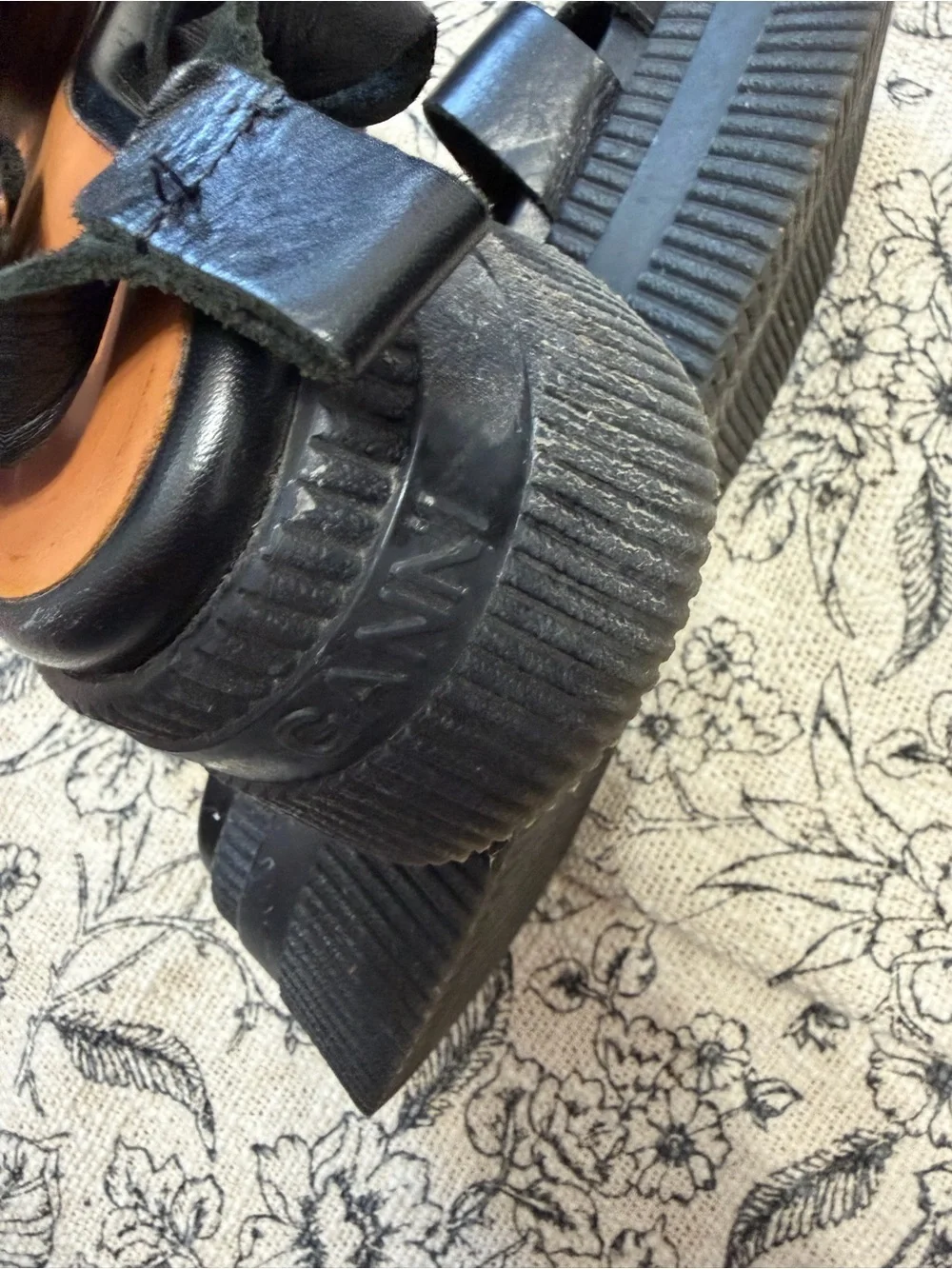 GANNI CREEPER SANDALS WITH PLATFORM SOLE - BLACK